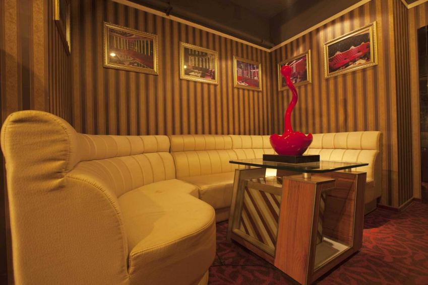 20191207/5deb8fcd45f3d.jpg 渭南酒吧卡座沙發.jpg