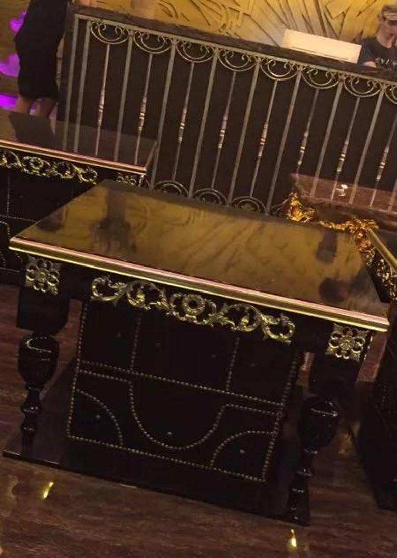 20191224/5e021ea32b01a.jpg 西安ktv吧臺定制.jpg