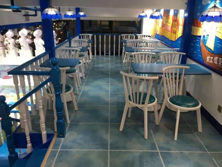 20191225/5e037dc543eb7.jpg 西安蛋糕店桌椅定做.jpg