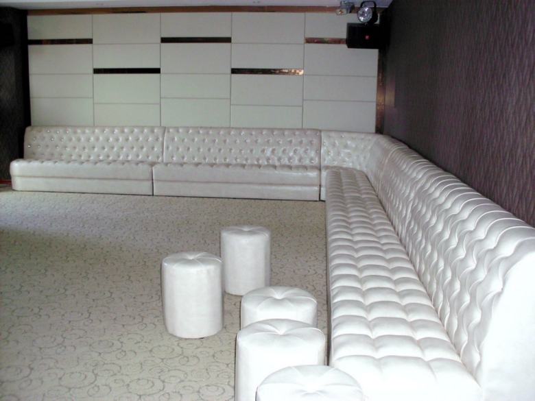 20201113/5fadec48c263f.jpg KTV卡座沙發.jpg