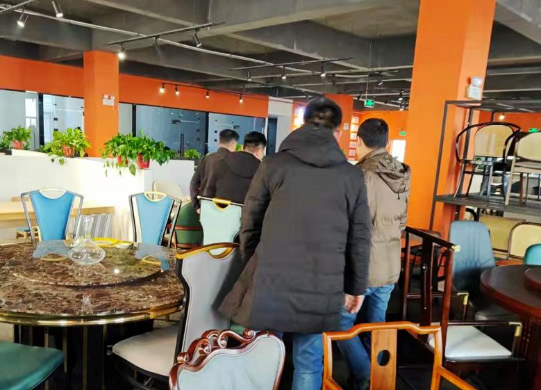 20211206/61ad9b4538328.jpg 榆林仙納渡酒吧參觀西安博菲克酒吧桌椅沙發廠.jpg