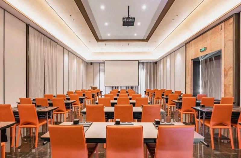 20230415/643a0af59a267.jpg 酒店會議廳桌椅.jpg