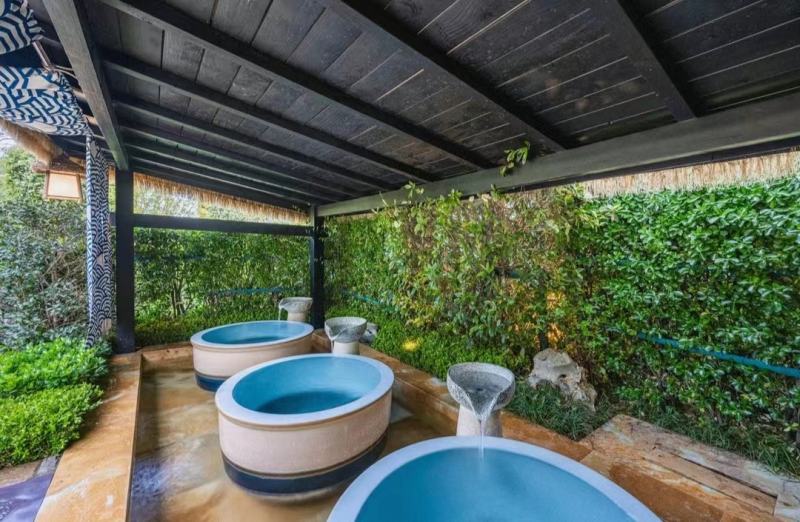 20230415/643a0b2b1ce73.jpg 袁家村瑞斯麗溫泉度假酒店溫泉池.jpg